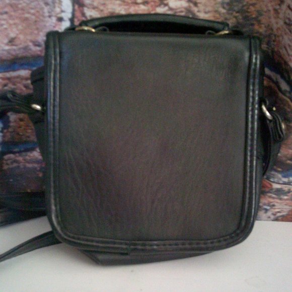 Small Black Crossbody Bag - Picture 4 of 5